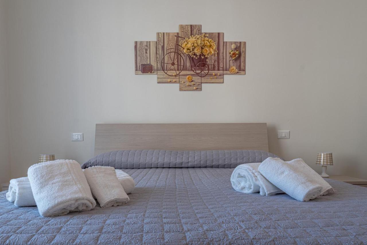 Casa Vacanza Mariateresa Valeggio sul Mincio Exteriör bild